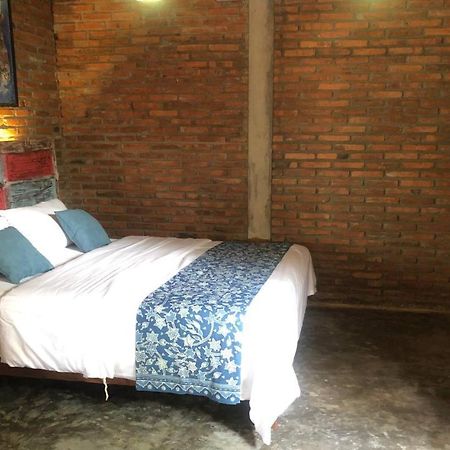 Omah Dhalang, Ethnic Java House With Nature View Hotell Jarakan Exteriör bild