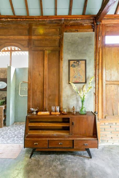Omah Dhalang, Ethnic Java House With Nature View Hotell Jarakan Exteriör bild
