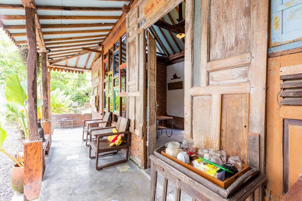Omah Dhalang, Ethnic Java House With Nature View Hotell Jarakan Exteriör bild