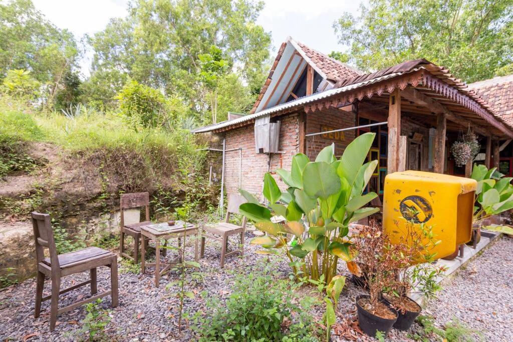 Omah Dhalang, Ethnic Java House With Nature View Hotell Jarakan Exteriör bild