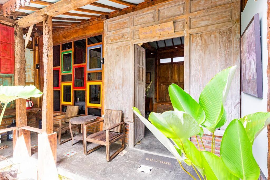 Omah Dhalang, Ethnic Java House With Nature View Hotell Jarakan Exteriör bild