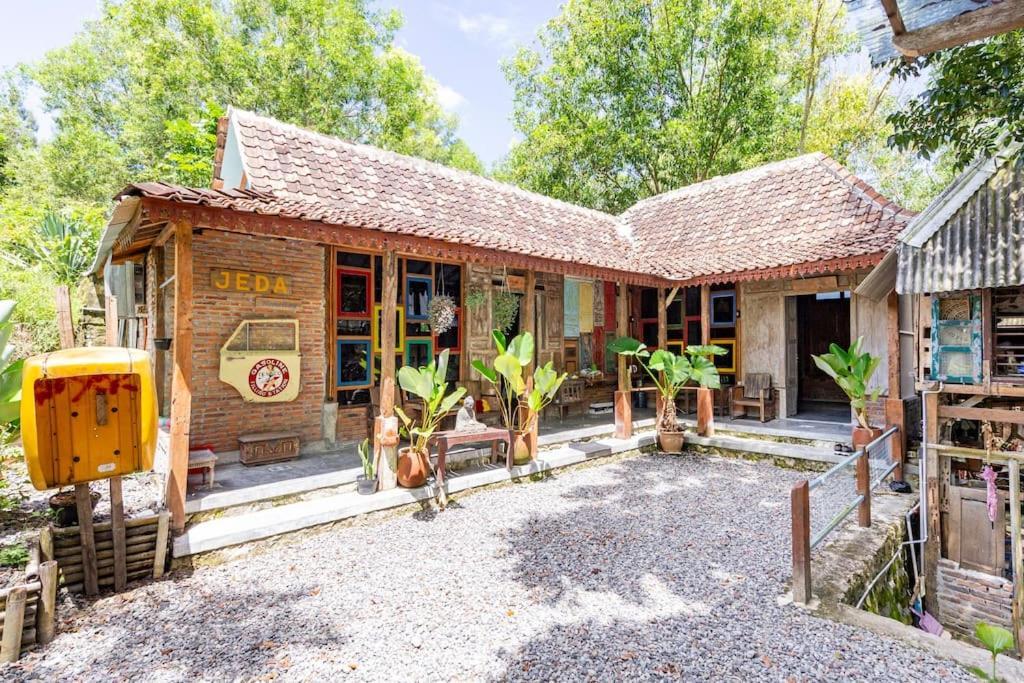 Omah Dhalang, Ethnic Java House With Nature View Hotell Jarakan Exteriör bild